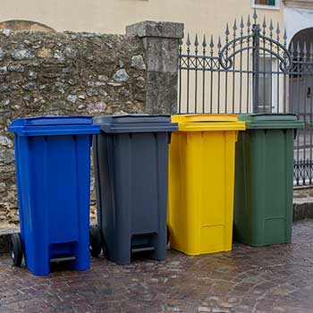 Сміттєвий бак із педаллю STEFANPLAST BIDONE CARRELLATO 120 Л