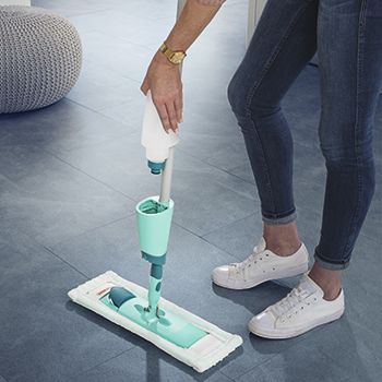 Швабра з розпилювачем LEIFHEIT EASY SPRAY XL 56690
